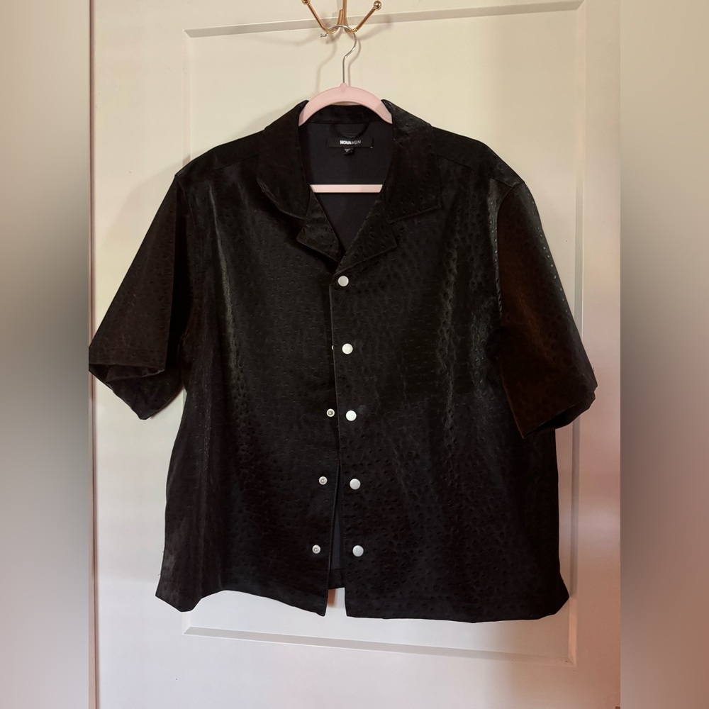 FashionNova Men's Retro-Crop Shirt